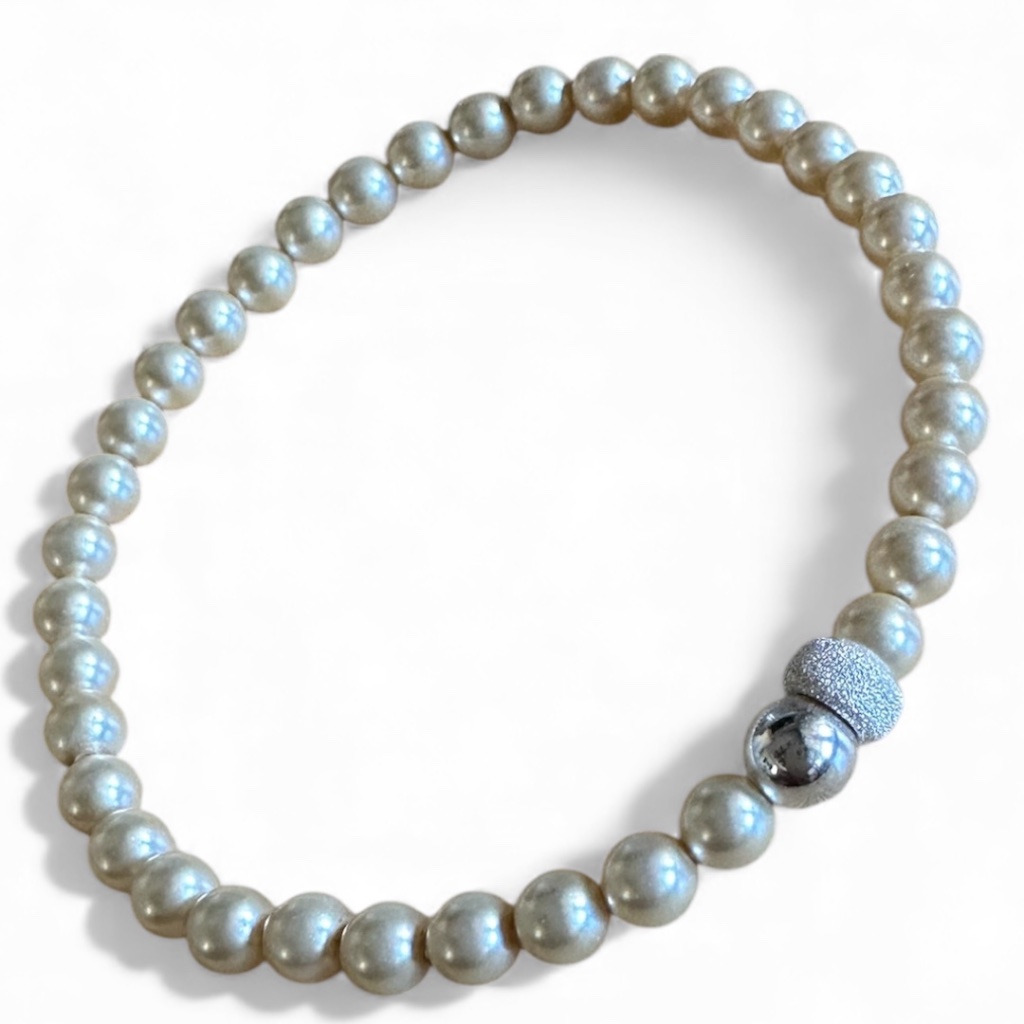 Vanilla Swarovski Pearl Stretch Bracelet 5mm | Sterling Silver Spacers | Classic